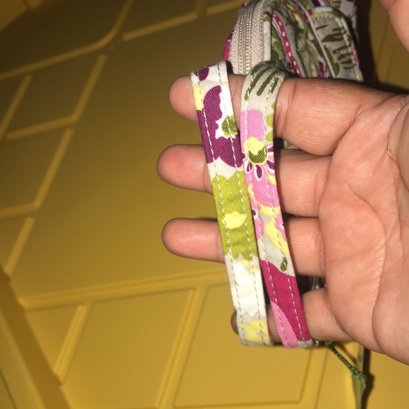 NWT Vera Bradley Make Me Blush Floral Cosmetic Bag - Picture 10 of 12